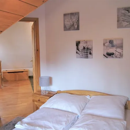 Apartament Fuli Apartment